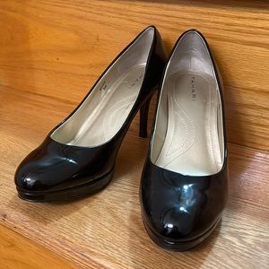 Tahari Heels